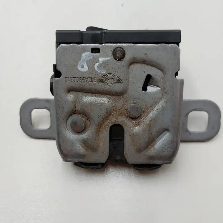 Mini Cooper Countryman R60 (2010 - 2016) 51249802312 Замок крышки багажника — фото 1