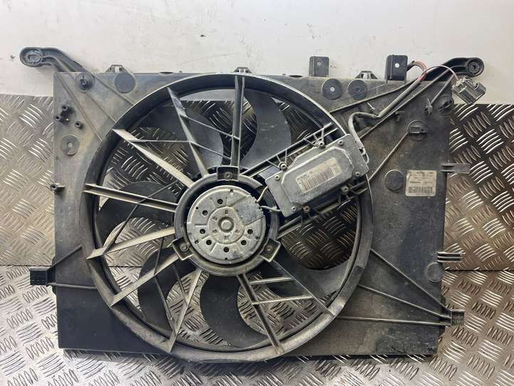 Volvo S60 (2000 - 2004)  0130303909 Электрический вентилятор радиаторов