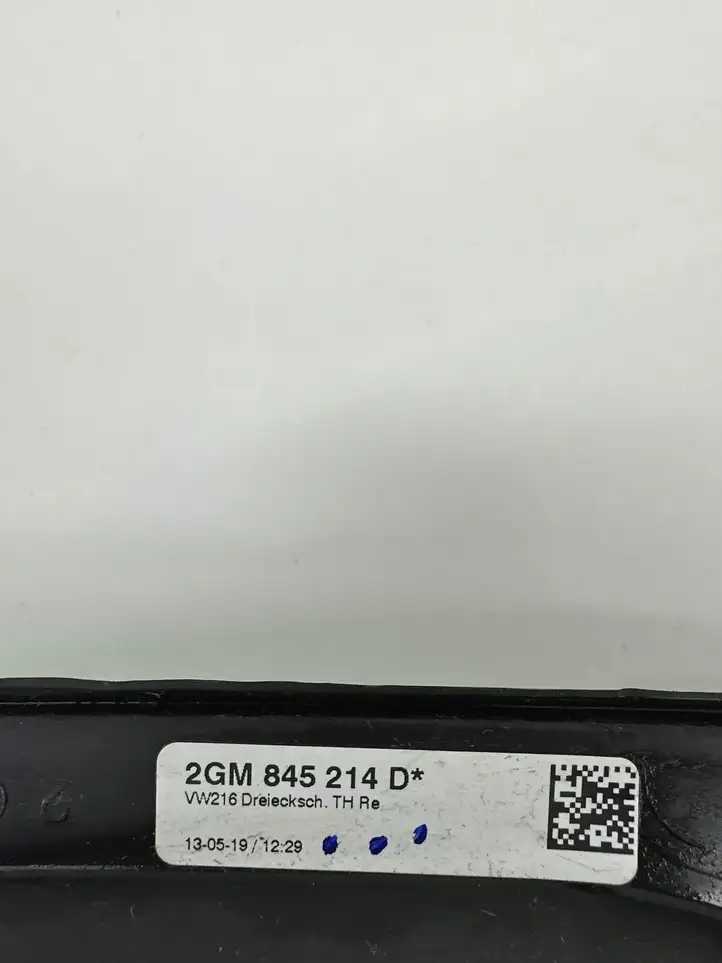 Volkswagen T-Cross (2017 - ) 2GM845214D Форточка двери — фото 3