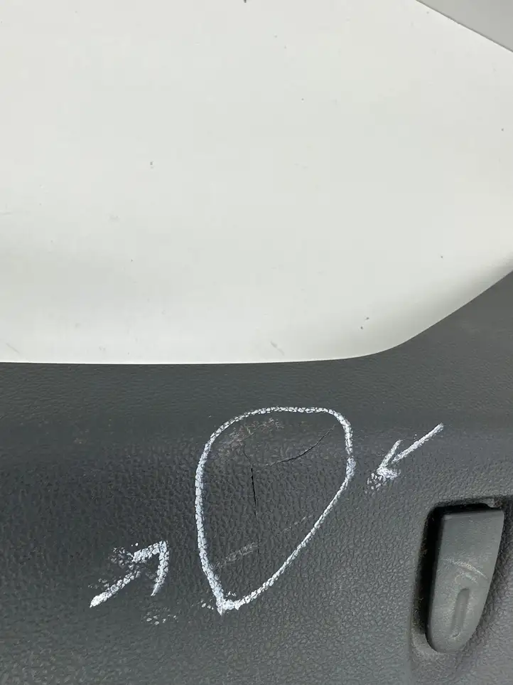 Volkswagen T-Cross (2017 - ) 2GM867766 Верхняя боковая отделка заднего сиденья — фото 3