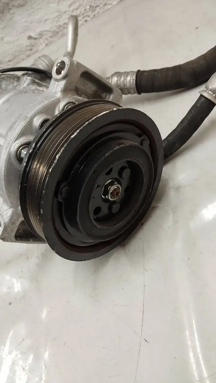 Volvo XC90 (2014 - 2019) 31469966 Компрессор (насос) кондиционера воздуха — фото 3