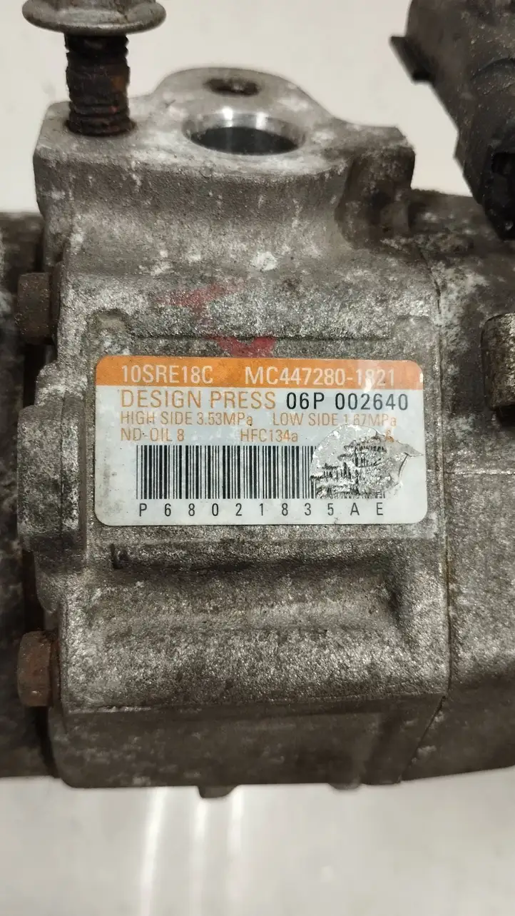 Jeep Grand Cherokee (2010 - 2021) 68021835ae Компрессор (насос) кондиционера воздуха — фото 4