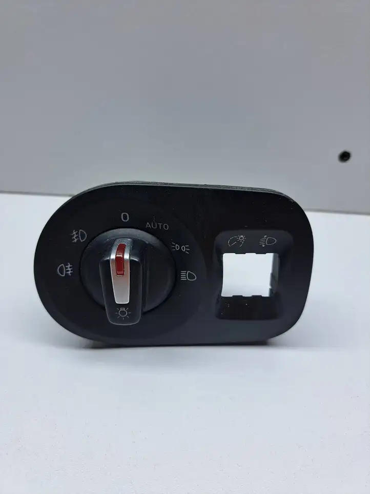 Seat Altea XL (2004 - 2015) 5P1941431DT Включатель фонарей — фото 1
