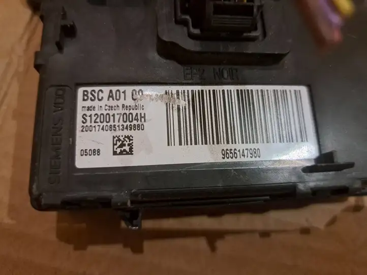 Citroen C4 I Picasso (2006 - 2013) 9656147980 Модуль комфорта — фото 3