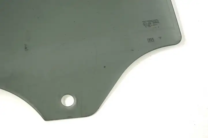 Porsche Cayenne (9PA) (2002 - 2010) 43R000023 Стекло задней двери — фото 3