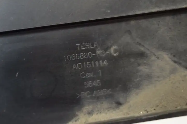 Tesla Model X (2015 - 2021) 106688000C Прочие детали салона — фото 5