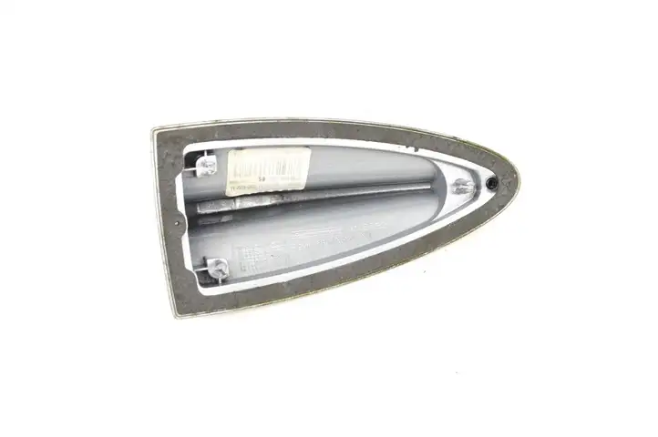 BMW 3 E92 E93 (2005 - 2014) 7838700 Крышка GPS-антенны — фото 3