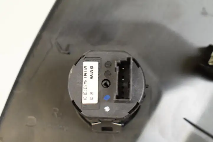 BMW 3 G20 G21 (2019 - ) 51456805560 Боковая отделка панели приборов — фото 6