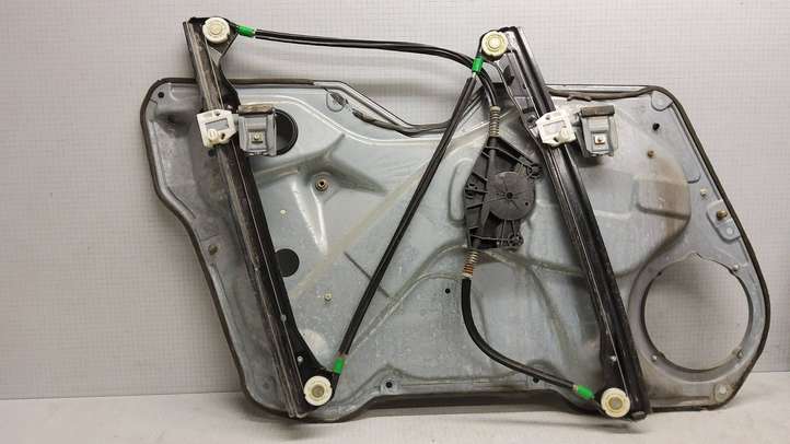 Seat Toledo II (1M) (1998 - 2006)  1J0833412 Нижняя петля задней двери