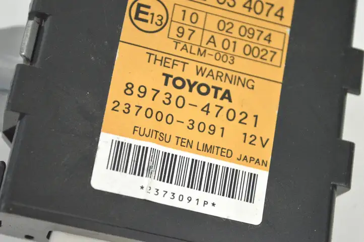 Toyota Prius (NHW20) (2003 - 2009) 2370003091 Блок управления сигнализацией — фото 4