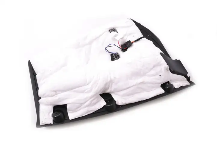 Maserati Levante (2017 - ) 670047406 Нижняя отделка панели приборов — фото 4