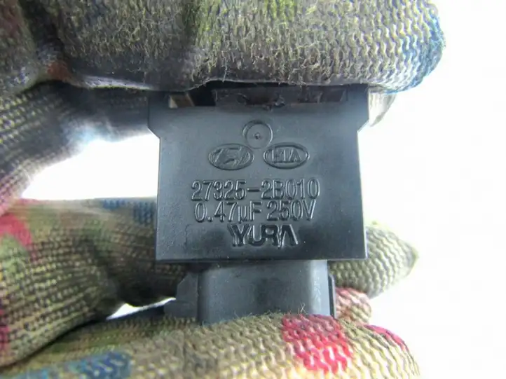 Kia Soul (2011 - 2014) Датчик давления масла двигателя — фото 1