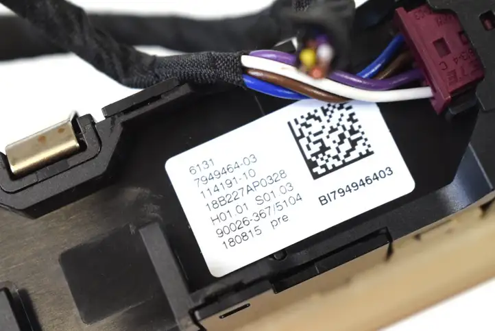 BMW 3 G20 G21 (2019 - ) 7949464 Включатель регулировки звука — фото 5