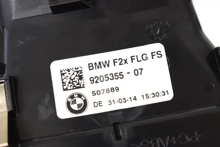 BMW 1 F20 F21 (2011 - 2019) 9205355 Воздушная решетка панели — фото 5