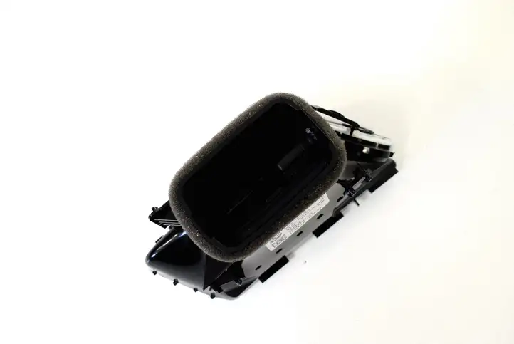 BMW X1 F48 F49 (2015 - 2022) 9292740 Воздушная решетка панели — фото 4