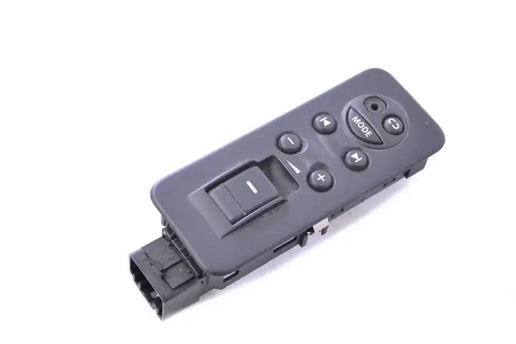 Land Rover Discovery 3 - LR3 (2004 - 2009) YUD501080PVJ Блок кнопок стеклоподъемников — фото 1