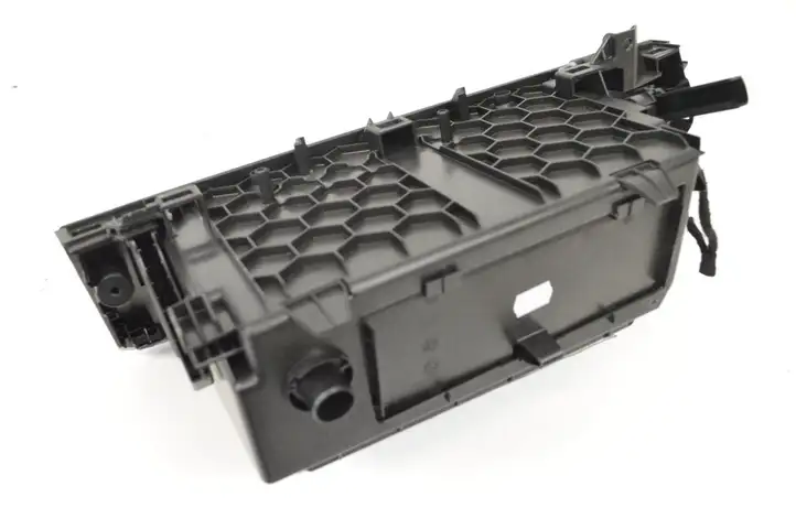 BMW X1 F48 F49 (2015 - 2022) 9339816 Вещевой ящик — фото 3