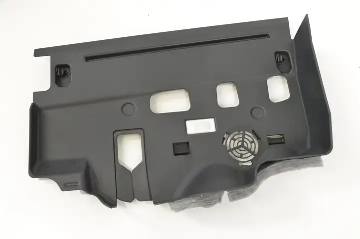 BMW 3 G20 G21 (2019 - ) 51456997145 Нижняя отделка панели приборов — фото 4