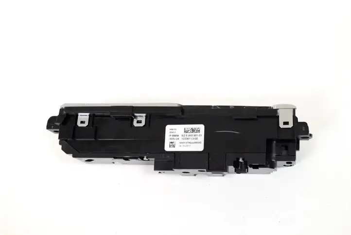 BMW 7 G11 G12 (2015 - 2022) 6993901 Блок кнопок на панели — фото 4