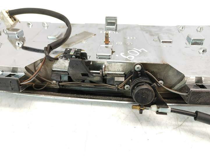Lancia Thesis (2001 - 2009)  156039319 Освещение номера