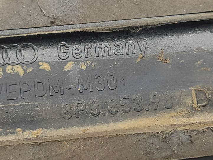 Audi A3/S3 8P (2008 - 2013)  8P3853984D молдинг на заднем крыле