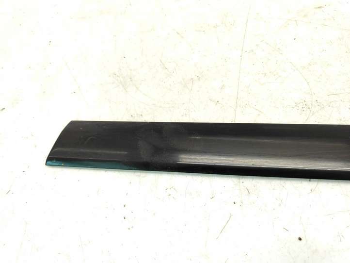 Audi A3/S3 8P (2008 - 2013)  8P3853983D молдинг на заднем крыле