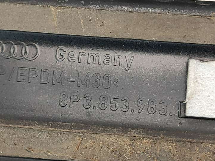 Audi A3/S3 8P (2008 - 2013)  8P3853983D молдинг на заднем крыле