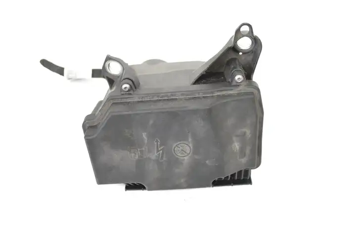 Mercedes-Benz E W213 (2016 - ) A2055400182 Блок предохранителей (комплект) — фото 1