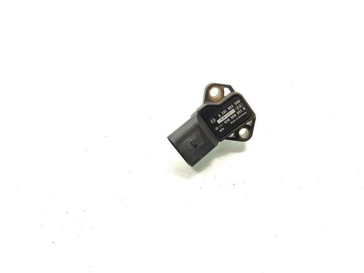 Volkswagen Golf V (2003 - 2009)  038906051B Датчик давления воздуха