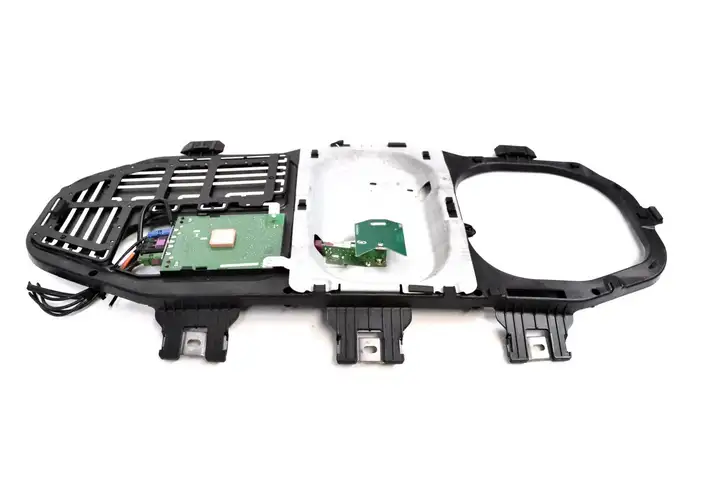 Mercedes-Benz ML W164 (2005 - 2011) A1648202575 Усилитель антенны — фото 2
