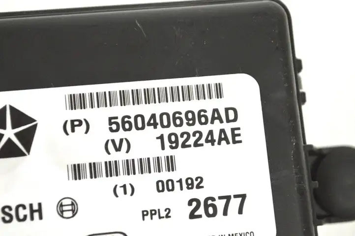 Dodge Nitro (2006 - 2011) 56040696AD Блок управления парктрониками — фото 5