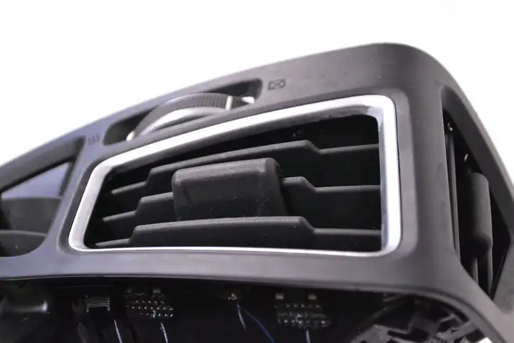 Ford Kuga II (2013 - 2019) F1CBR018B08ABW Воздушная решетка панели — фото 4