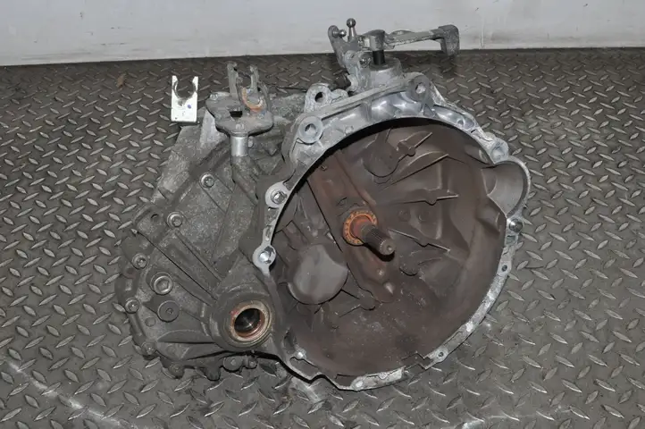 Mini One Cooper Coupe R56 (2004 - 2014) 7610160 Механическая коробка передач, 6 передач — фото 1