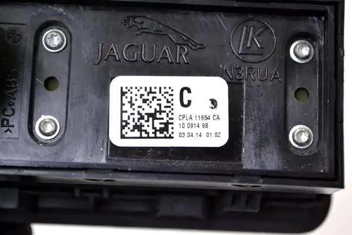Land Rover Range Rover Sport L494 (2013 - 2017) CPLA11654CA Кнопка закрытия багажника — фото 5
