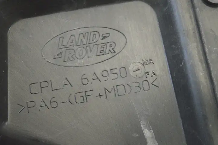 Land Rover Range Rover Sport L494 (2013 - 2017) CPLA6A950BA Облицовка радиатора — фото 5