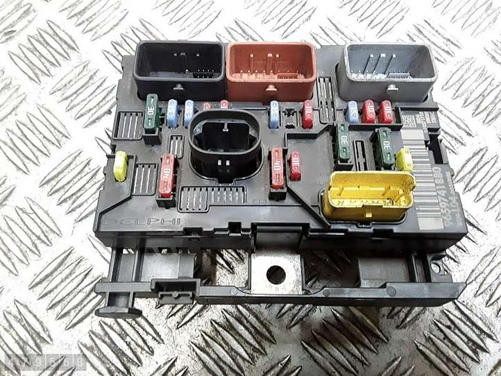 Citroen C3 (2002 - 2009)  9659741880 Блок предохранителей