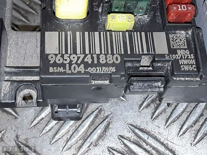 Citroen C3 (2002 - 2009)  9659741880 Блок предохранителей