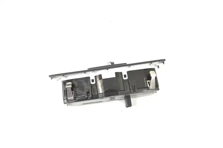 BMW 2 F22 F23 (2013 - 2017) 6847522 Включатель фонарей — фото 2
