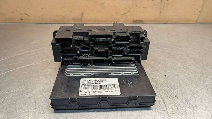 Mercedes-Benz CLK A208 (1997 - 2002)  2035451701 Блок предохранителей