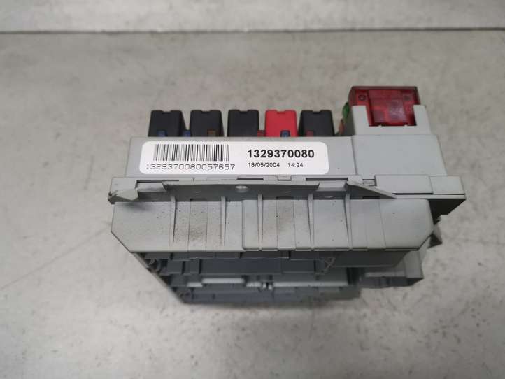 Citroen Jumper (2002 - 2006)  1329370080 Блок предохранителей