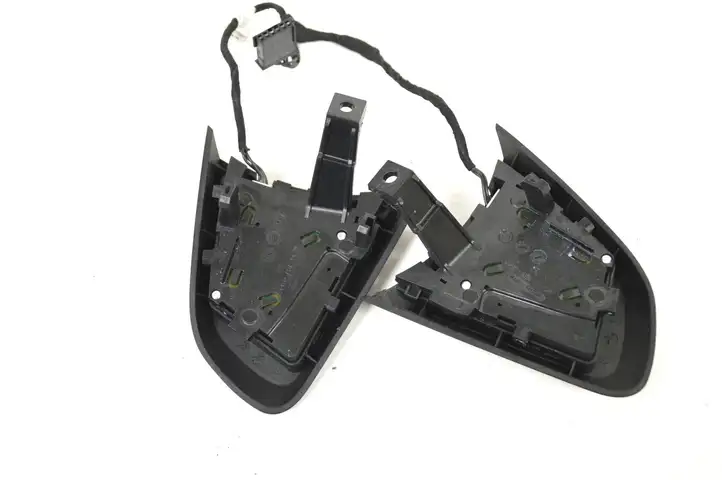 BMW Z4 E89 (2009 - 2017) 7848156 Кнопка фаркопа в багажнике — фото 4