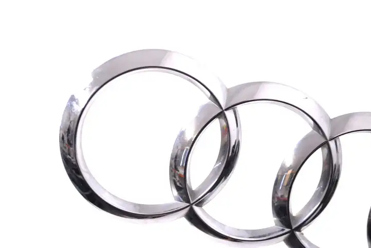 Audi A4 S4 B9 (2015 - 2019) 8W5853742 Эмблема производителя — фото 3