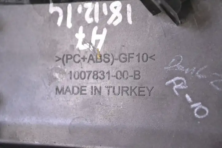 Tesla Model S (2012 - 2016) 100783100B Декоративная планка — фото 5
