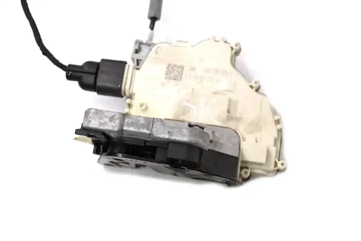 Audi A4 S4 B9 (2015 - 2019) 4G0839015F Замок задней двери — фото 2