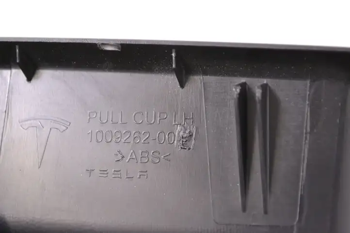 Tesla Model S (2012 - 2016) 100926200E Ручка крышки багажника — фото 5