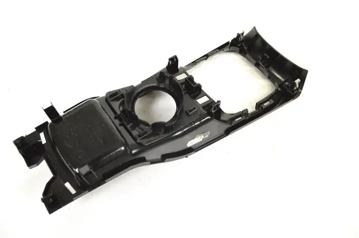 Peugeot 2008 I (2013 - 2019) 9677871877 Другая деталь консоли (туннеля) — фото 4
