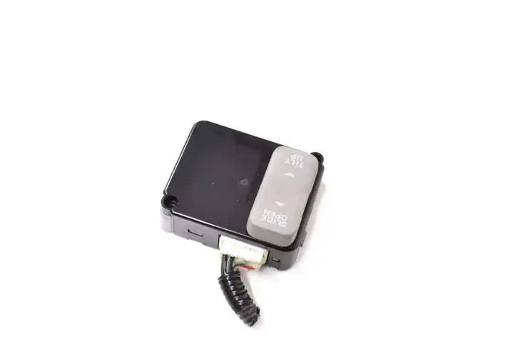 Toyota RAV 4 (XA20) (2000 - 2005) 859200W010 Кнопка фаркопа в багажнике — фото 2