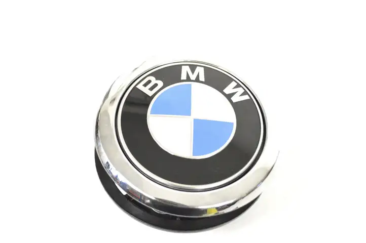 BMW X2 F39 (2018 - 2022) 7248535 Эмблема производителя — фото 1