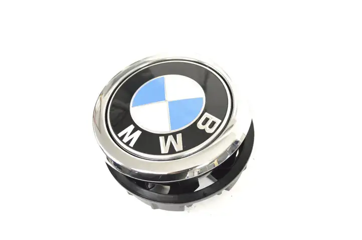 BMW X2 F39 (2018 - 2022) 7248535 Эмблема производителя — фото 2