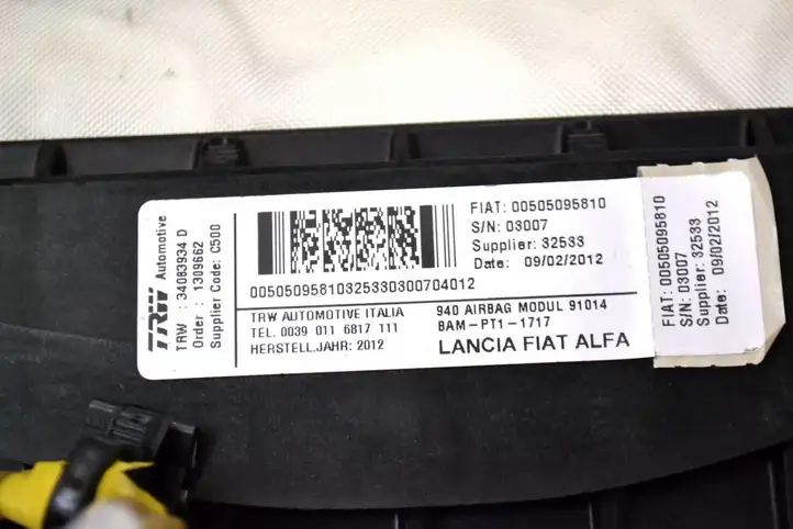 Alfa Romeo Giulietta (2010 - ) 00505095810 Подушка безопасности пассажира — фото 5
